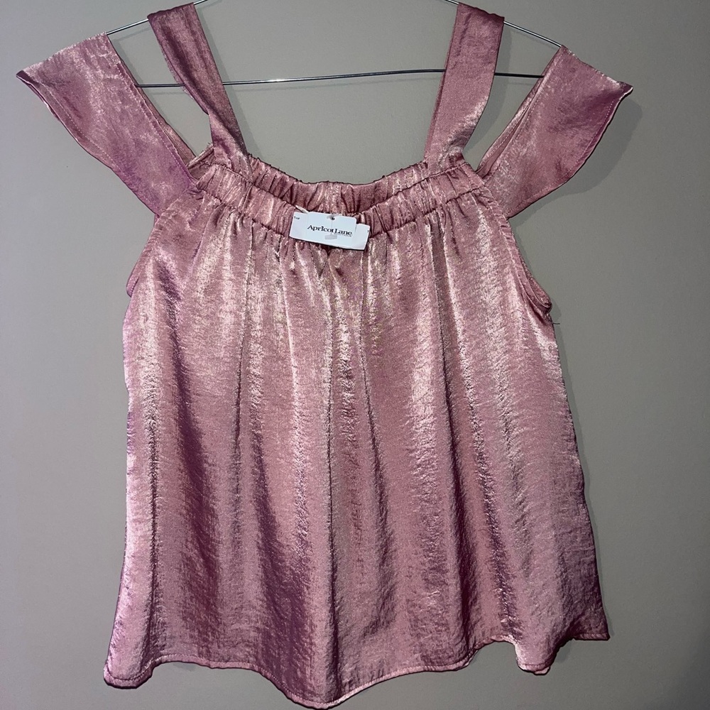 NEW WITH TAGS Everly Double-Strapped Pink Tank Top Medium